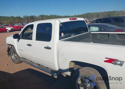 2011 Chevrolet Silverado 1500 Lt из США, поврежденный, VIN 3GCUKSE22BG247262